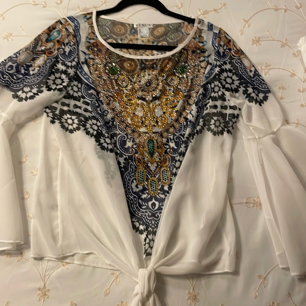 Venus Women’s Bell Sleeve Tie Front Shirt Size 8